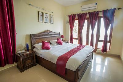 Bedroom Image of 1800 Sq.ft 3 BHK Apartment / Flat for rent in Panjim Goa for Rs. 125000