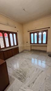 Hall Image of 900 Sq.ft 2 BHK Builder Floor for rent in Baguiati Kolkata for Rs. 10000