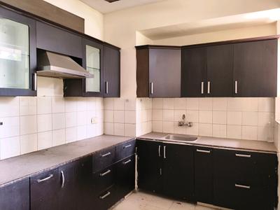 Kitchen Image of 1800 Sq.ft 3 BHK Apartment / Flat for sale in Bestech Park View Residency, Palam Vihar Gurgaon for Rs. 26500000