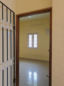 Main Entrance Image of 600 Sq.ft 1 BHK Independent House for rent in Pallikaranai Chennai for Rs. 13000