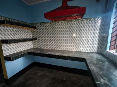 Kitchen Image of 700 Sq.ft 1 BHK Independent House for rent in Narengi Tinali Guwahati for Rs. 9000