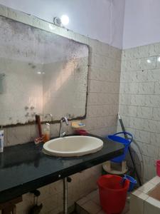 Bedroom Image of 1000 Sq.ft 1 BHK Apartment / Flat for rent in Janakpuri New Delhi for Rs. 25000