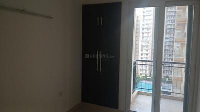 Bedroom Image of 1350 Sq.ft 2.5 BHK Apartment / Flat for sale in Rani Akriti Shantiniketan, Sector 143B Noida for Rs. 16000000