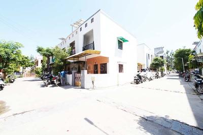 Building Image of 1008 Sq.ft 2 BHK Independent House for sale in Ghatlodiya Ahmedabad for Rs. 12900000