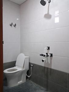 Bedroom Two Image of 1150 Sq.ft 3 BHK Apartment / Flat for sale in Sector 49 Noida for Rs. 5000000