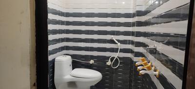 Bathroom Image of Host Home PG Mariam Nagar Ghaziabad  in Sewa Nagar, Ghaziabad