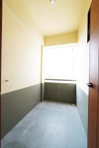 Kitchen Image of 2133 Sq.ft 3 BHK Apartment / Flat for sale in Shreenand Ananta, Randheja Gandhinagar for Rs. 6400000