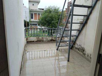 Image of 2400 Sq.ft 4 BHK Duplex for rent in Shri G G Dreams, Shastripuram, Agra for Rs. 22500