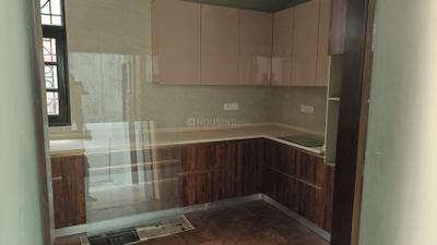 Kitchen Image of 5500 Sq.ft 6 BHK Independent House for rent in New Friends Colony New Delhi for Rs. 700000
