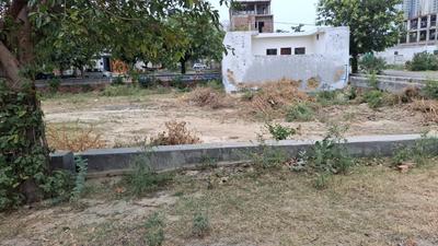 Image of 250 Sq.ft Residential Plot / Land for sale in Sector 151, Noida for Rs. 50000000