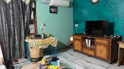 Living Room Image of 945 Sq.ft 2 BHK Builder Floor for sale in Fateh Nagar New Delhi for Rs. 8500000