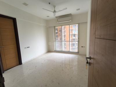 Bedroom Image of 825 Sq.ft 2 BHK Apartment / Flat for rent in Ekta Tripolis, Goregaon West Mumbai for Rs. 80000