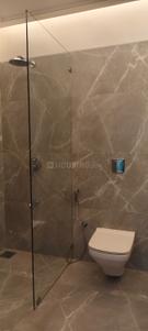 Bathroom Image of 1500 Sq.ft 3 BHK Apartment / Flat for sale in Supreme Boulevard Chembur Wing B, Chembur Mumbai for Rs. 36000000