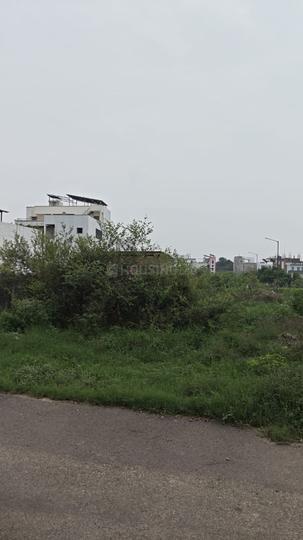 Ansal Sushant Golf City Main Image 1