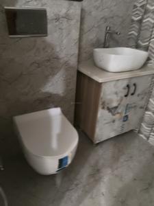 Bedroom One Image of 3050 Sq.ft 4 BHK Apartment / Flat for sale in CGHS Golden Crest, Sector 52 Gurgaon for Rs. 31000000