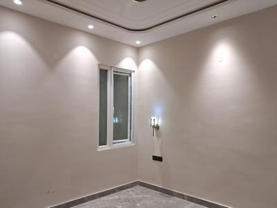 Bedroom Image of 2700 Sq.ft 4 BHK Builder Floor for sale in Paschim Vihar New Delhi for Rs. 60000000