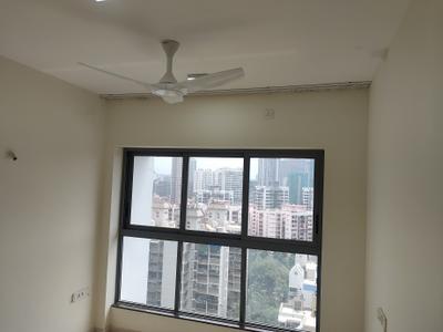 Bedroom Image of 800 Sq.ft 2 BHK Apartment / Flat for sale in Sheth 72 West, Andheri West Mumbai for Rs. 35000000