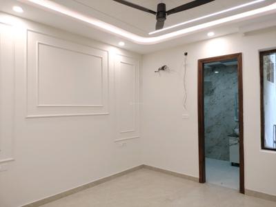 Bedroom Image of 2250 Sq.ft 3 BHK Builder Floor for sale in Desire Premium Builder Floor, Sector 77 Faridabad for Rs. 25200000