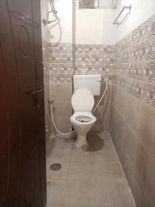 Common Bathroom Image of 550 Sq.ft 1 BHK Apartment / Flat for rent in Kondapur Hyderabad for Rs. 23000