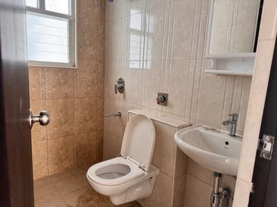 Bathroom Image of 914 Sq.ft 3 BHK Apartment / Flat for rent in Shriram 107 Southeast, Attibele Bengaluru for Rs. 23000