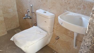 Image of 1650 Sq.ft 3 BHK Apartment / Flat for rent in Roland Western Sparsh, Vaishno Devi Circle, Ahmedabad for Rs. 20000