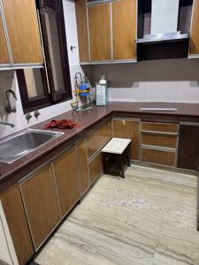 Kitchen Image of 1500 Sq.ft 3 BHK Builder Floor for rent in Janakpuri New Delhi for Rs. 50000