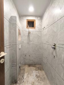 Bathroom Image of 900 Sq.ft 3 BHK Builder Floor for sale in Shastri Nagar New Delhi for Rs. 13500000