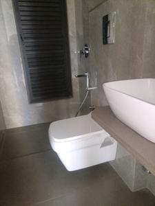 Common Bathroom Image of 1460 Sq.ft 3 BHK Apartment / Flat for sale in Pratik Harmony, Kalamboli Navi Mumbai for Rs. 18200000