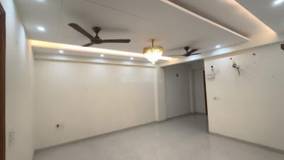 Living Room Image of 2200 Sq.ft 3 BHK Apartment / Flat for rent in Sector 4 Gurgaon for Rs. 32000