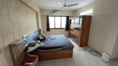 Bedroom Image of 2550 Sq.ft 3 BHK Apartment / Flat for rent in Royal Revanta 3, Kudasan Gandhinagar for Rs. 36000