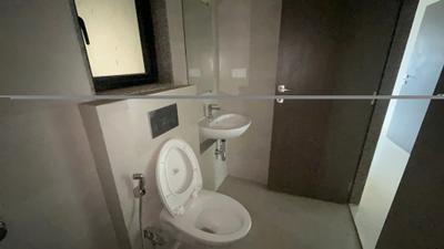 Image of 1152 Sq.ft 2 BHK Apartment / Flat for sale in Kanakia Zen World, Kanjurmarg East, Mumbai for Rs. 21000000