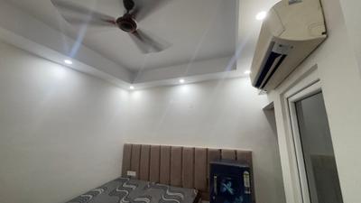 Bedroom Image of 250 Sq.ft 1 RK Apartment / Flat for rent in DLF Phase 3 Gurgaon for Rs. 15000