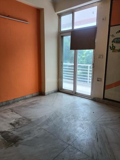 Mahagun Mansion Phase 1 and 2 Main Image 1