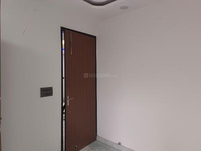 Bedroom Image of 365 Sq.ft 1 RK Apartment / Flat for rent in DLF Capital Greens Phase 1 And 2, Karampura New Delhi for Rs. 20000