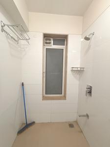 Bathroom Image of 600 Sq.ft 1 BHK Apartment / Flat for sale in Godrej The Trees, Vikhroli East Mumbai for Rs. 20000000