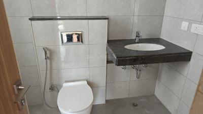 Image of 2276 Sq.ft 4.5 BHK Apartment / Flat for sale in Godrej Windsor At Godrej Golf Links, Jaypee Greens, Greater Noida for Rs. 37000000