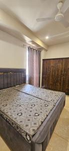 Bedroom Image of 1200 Sq.ft 1 BHK Builder Floor for rent in Sector 17 Gurgaon for Rs. 34000