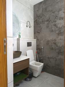 Bedroom One Image of 2250 Sq.ft 4 BHK Builder Floor for sale in Indirapuram Ghaziabad for Rs. 23500000