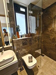 Bathroom Image of 850 Sq.ft 2 BHK Apartment / Flat for sale in Godrej Horizon, Wadala Mumbai for Rs. 32000000
