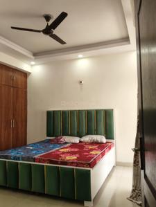 Bedroom Image of 1050 Sq.ft 2.5 BHK Apartment / Flat for rent in Amrapali Castle, Chi V Greater Noida for Rs. 28000