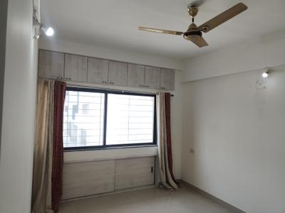 Bedroom Image of 927 Sq.ft 2 BHK Apartment / Flat for sale in Kumar Pebble Park B C D, Hadapsar Pune for Rs. 5300000