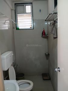 Bathroom Image of 646 Sq.ft 2 BHK Apartment / Flat for sale in Sangath Bliss, Koba Gandhinagar for Rs. 7000000