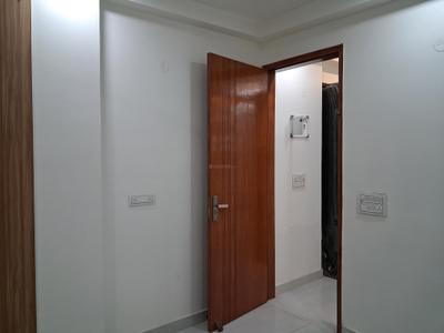 Bedroom Image of 1650 Sq.ft 3 BHK Apartment / Flat for sale in Sector 104 Noida for Rs. 6800000