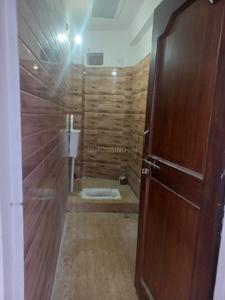 Bathroom Image of 600 Sq.ft 1 BHK Builder Floor for rent in Alka Puri Colony Allahabad for Rs. 9000