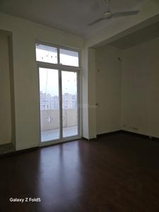 Bedroom Image of 4800 Sq.ft 3.5 BHK Penthouse for sale in Amrapali Silicon City, Sector 76 Noida for Rs. 32500008