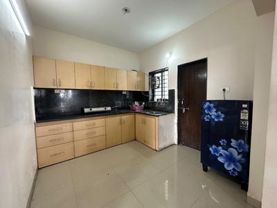 Image of 1600 Sq.ft 3 BHK Apartment / Flat for rent in Nipania, Indore for Rs. 41000