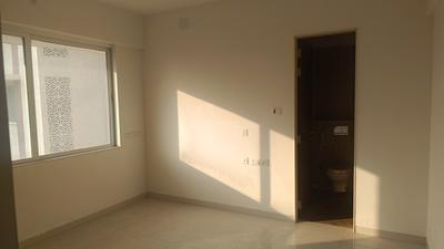 Bedroom Image of 950 Sq.ft 2 BHK Apartment / Flat for rent in Tridhaatu Morya, Chembur Mumbai for Rs. 75000