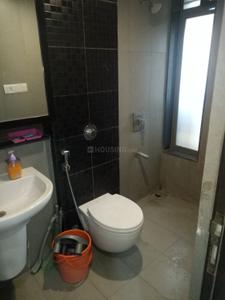 Bathroom Image of 1150 Sq.ft 3 BHK Apartment / Flat for sale in Lodha Splendora, Thane West Thane for Rs. 11000000