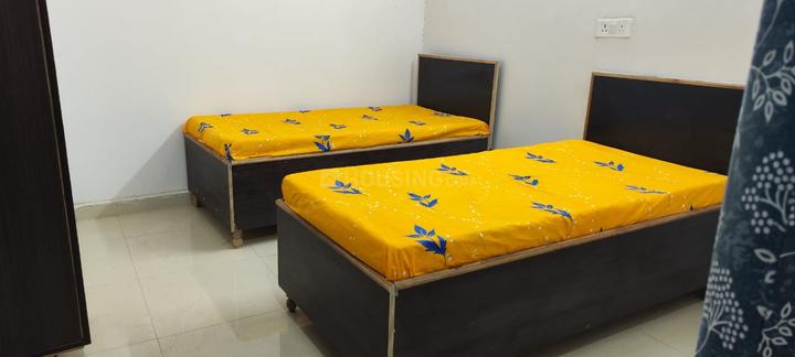 Image of Queen Home Girls PG sector -137 metro  in Sector 137, Kulesara