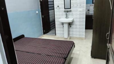 Bedroom Image of 800 Sq.ft 1 BHK Apartment / Flat for rent in Dharamsala Kangra for Rs. 7000
